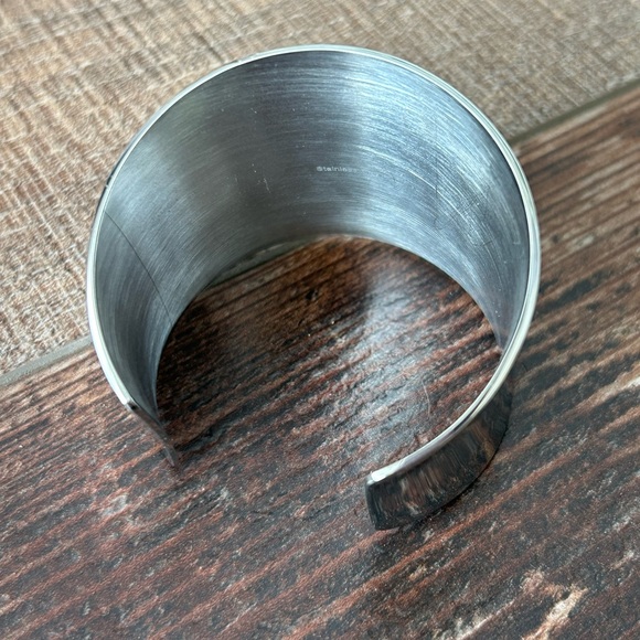 Cuff bracelet Guess & Swarovski Stainless Steel - Picture 13 of 15